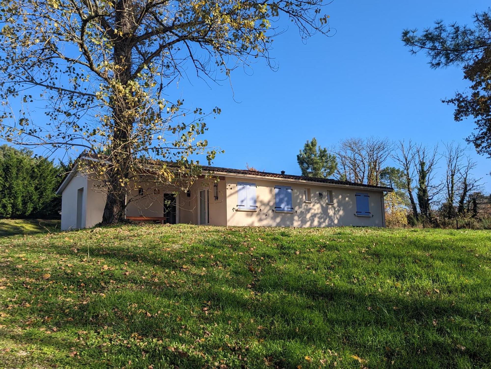 Etang Vallier Resort Brossac Exterior photo