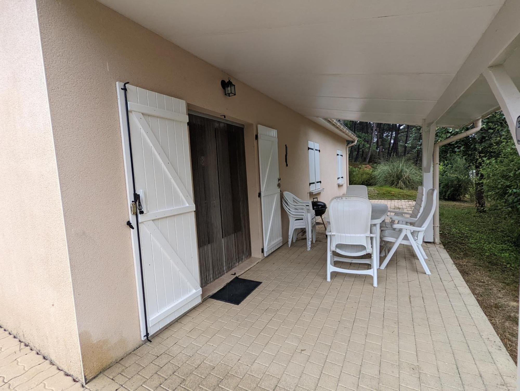 Etang Vallier Resort Brossac Exterior photo